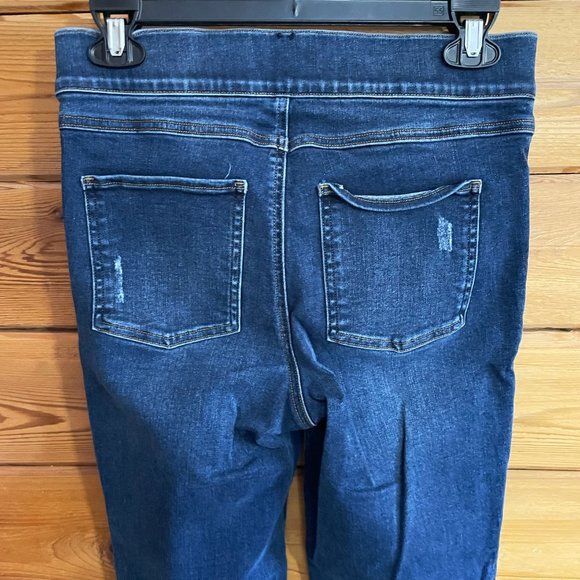 SPANX Distressed Ankle Skinny Jeans in Medium Wash - Picture 7 of 10